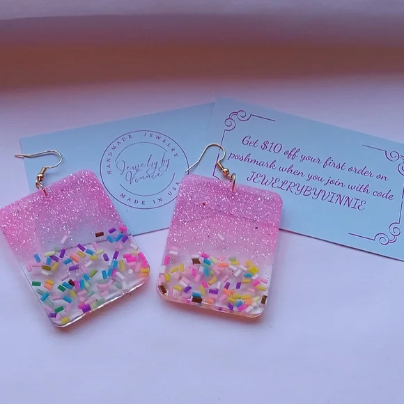 Hand Crafted Resin Earrings Cupcakes & Sprinkles Collection - Picture 2 of 6